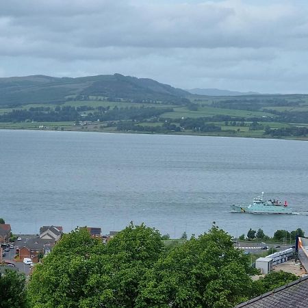Beautiful Sea View 2 Bed Home Port Glasgow Eksteriør billede