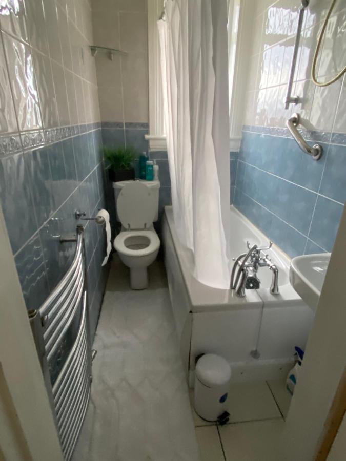Beautiful Sea View 2 Bed Home Port Glasgow Eksteriør billede